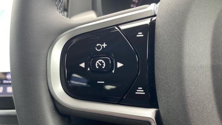 2025 Volvo V90 2.0 T6 [350] PHEV Plus Dark 5dr AWD Auto ESTATE PETROL/ELECTRIC Automatic