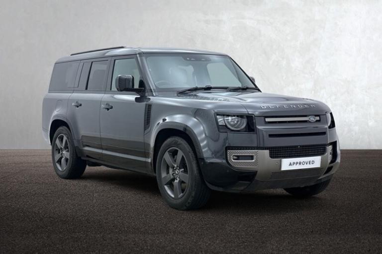 LAND ROVER DEFENDER 3.0 D350 X-Dynamic HSE 130 5dr Auto [8 Seat]