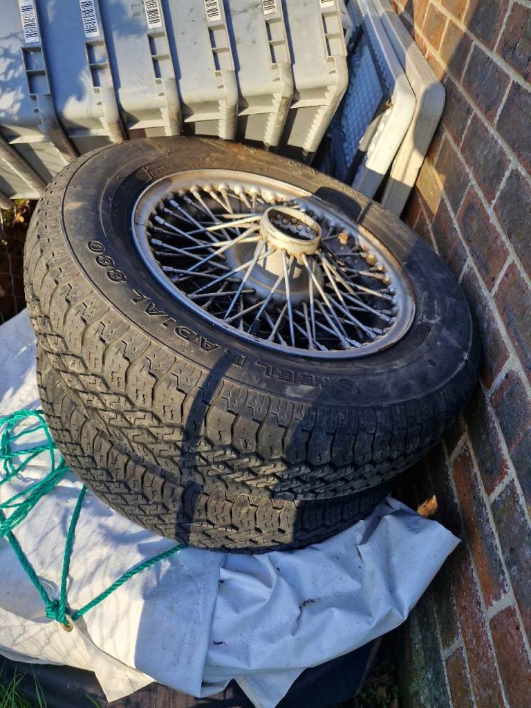  classic  wire wheels for  mgb 