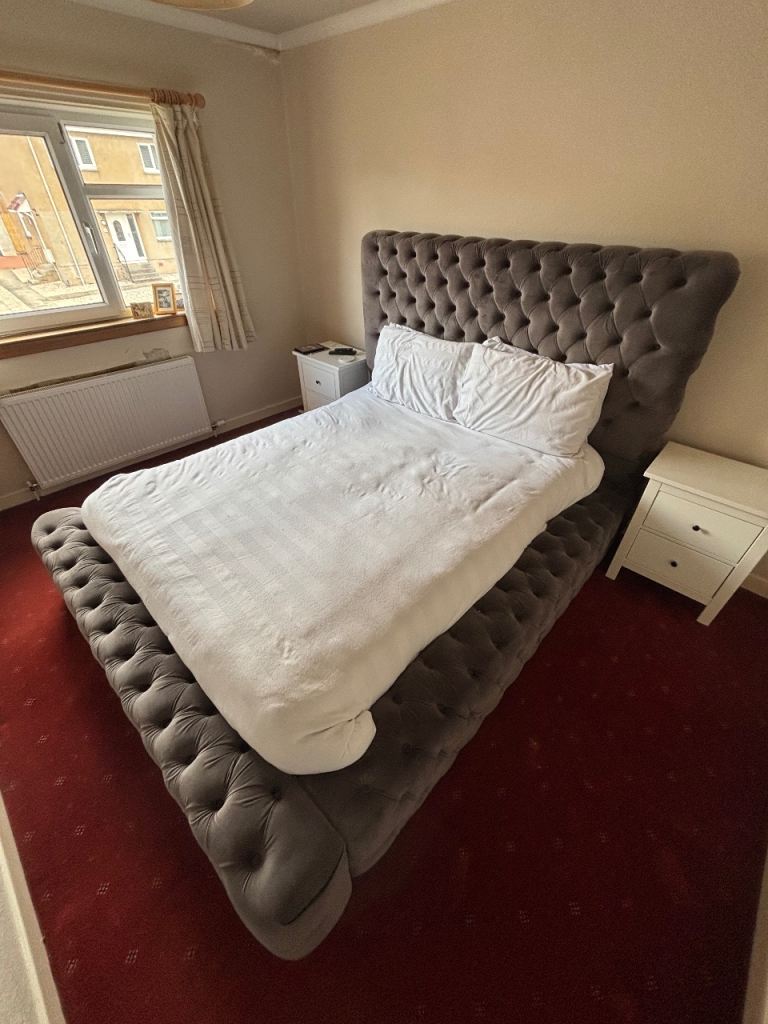 King Size Bed and Two Ottoman’s