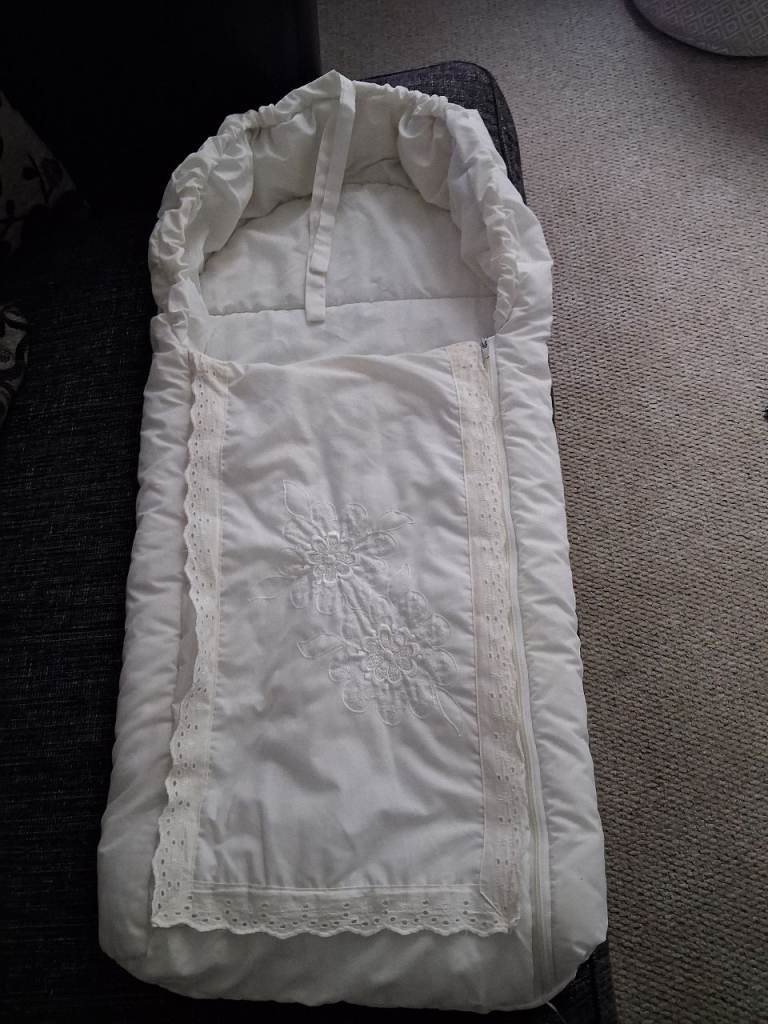 Baby sleeping bag white