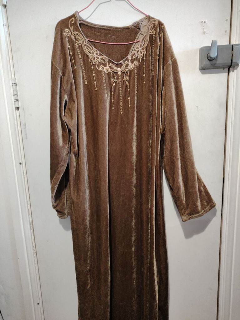 brown velvet kaftan