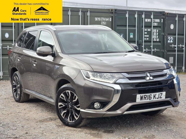2016 Mitsubishi Outlander 2.0h 12kWh GX4h SUV 5dr Petrol Plug-in Hybrid CVT 4WD Euro 6 (s/s) (200...