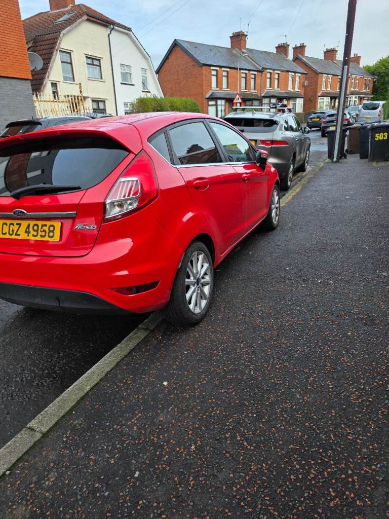 Ford, FIESTA, Hatchback, 2016, Manual, 1498 (cc), 5 doors