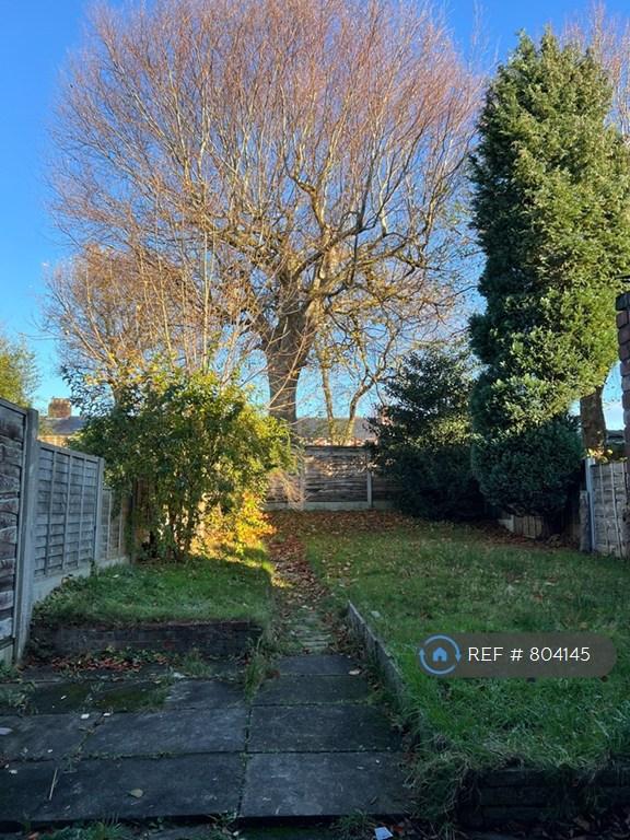 2 bedroom house in Sandileigh Avenue, Knutsford, WA16 (2 bed) (#804145)