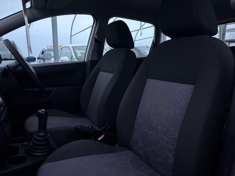 2008 Ford Fiesta 1.25 Style 5dr HATCHBACK Petrol Manual