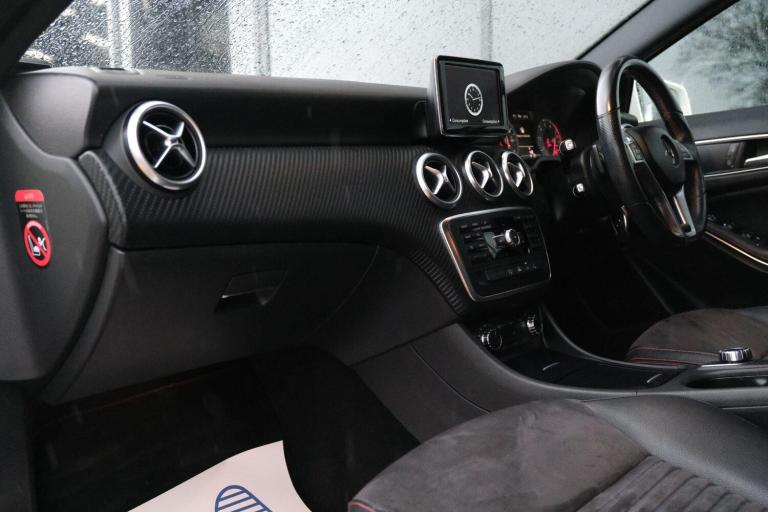  Mercedes-Benz A-Class 1.6 A180 BlueEfficiency Sport Hatchback 5dr Petrol 7G-DCT Euro 6 (s/s) (12...