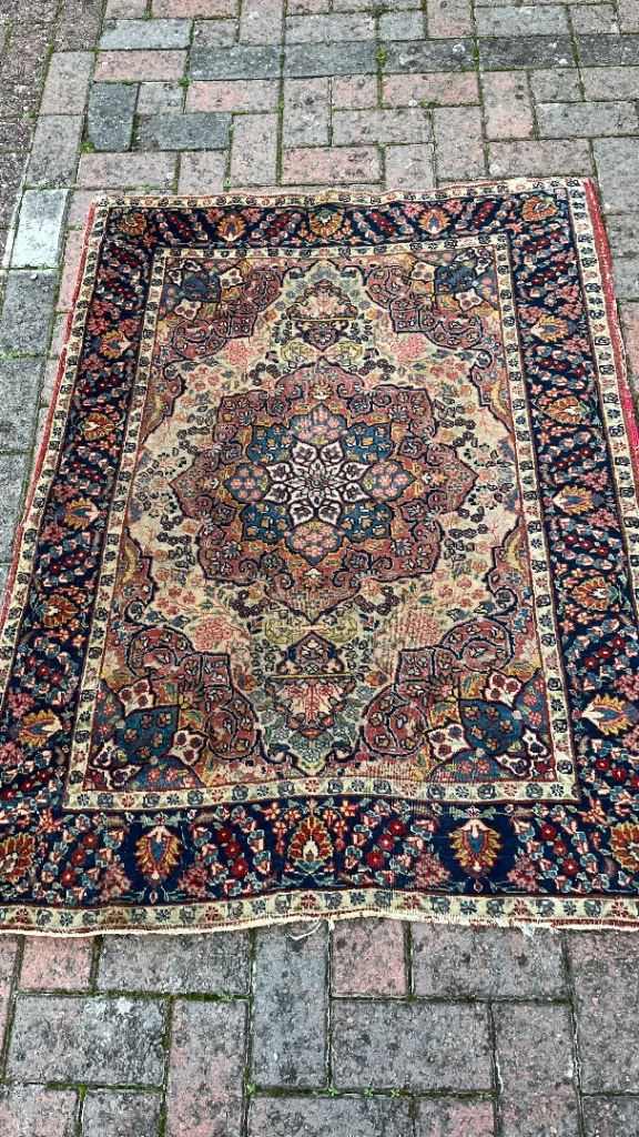 Lovely Antique Floral Persian rug. 
