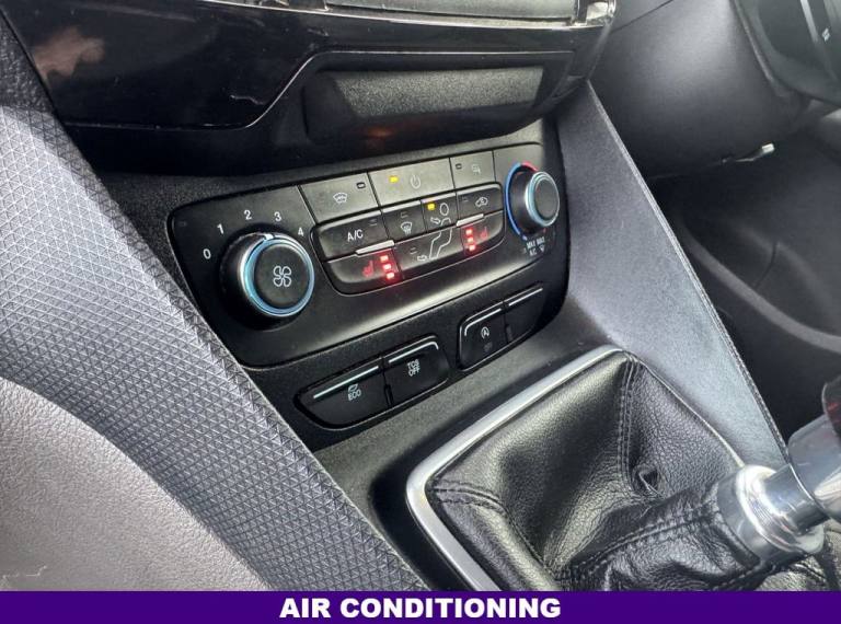 2021 Ford Transit Connect 1.5 200 EcoBlue Limited Panel Van 5dr Diesel Manual L1 Euro 6 (s/s) (12...