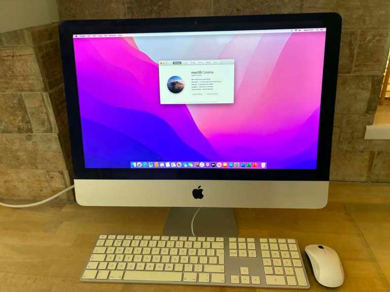 Apple 21.5" HD I Mac. Activated Office, i5, 8Gb, 1Tb (MINT CONDITION)