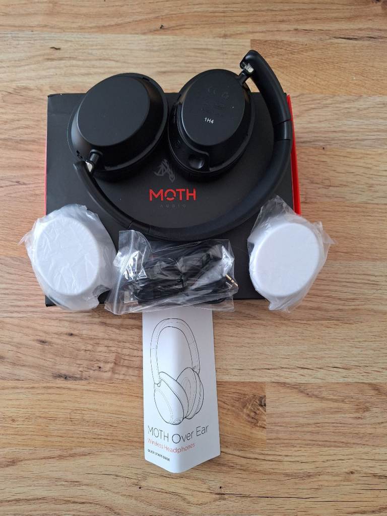 MOTH Over-Ear Headphones – Black