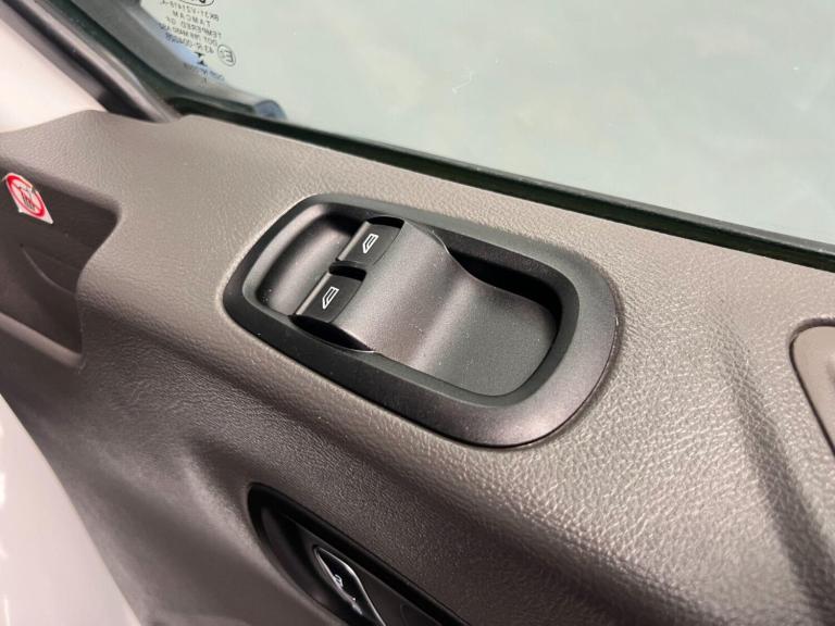 2022 Ford Transit 2.0 EcoBlue 130ps H2 Leader Van PANEL VAN DIESEL Manual