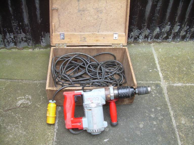 Drill and box - Hilti TE17 110V