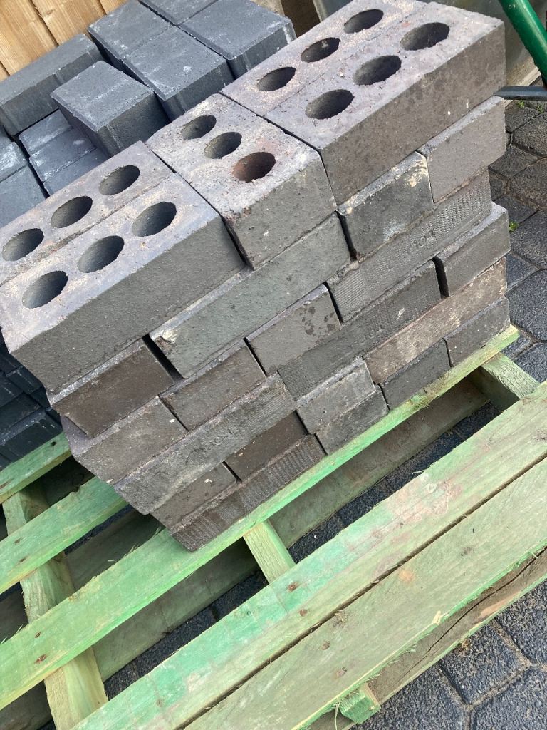 Good Condition Blue Engineering Bricks - Approx 30 Available