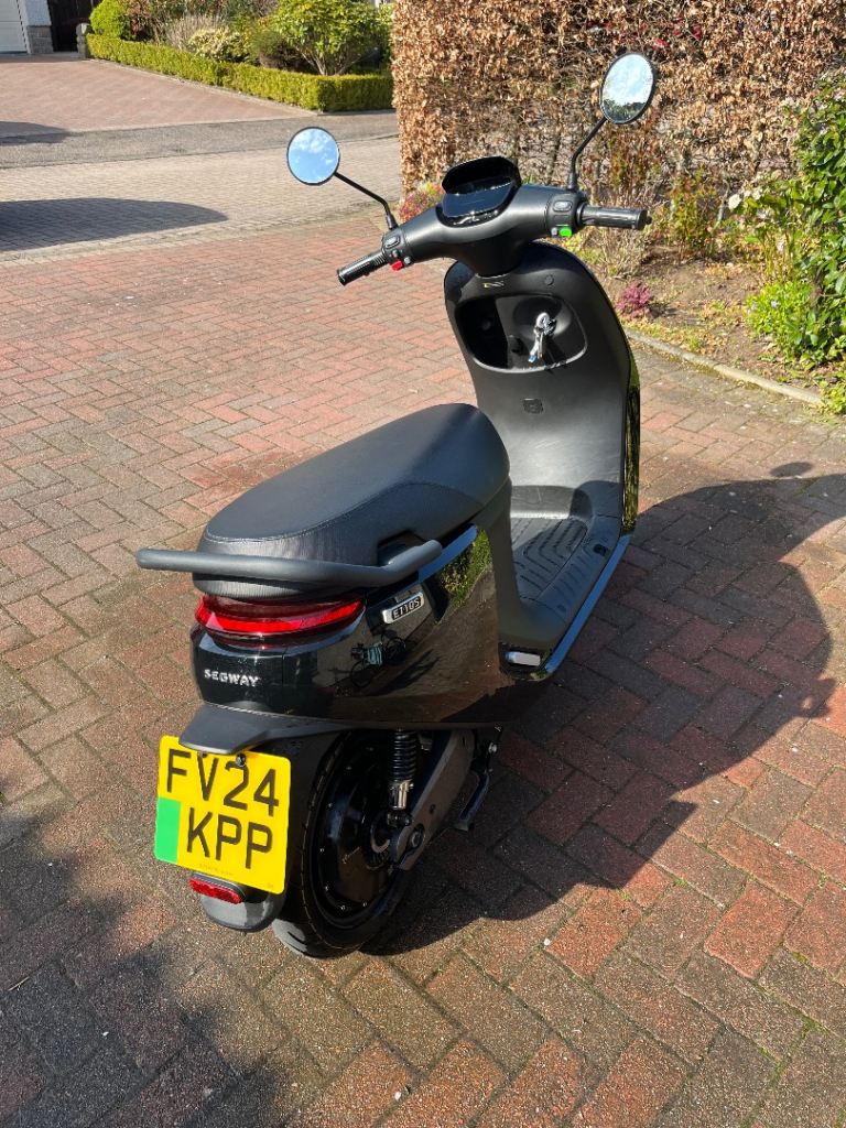 Moped electric Segway E110S, 2024