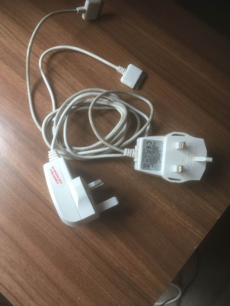 White UK Plug Chargers with USB Cables