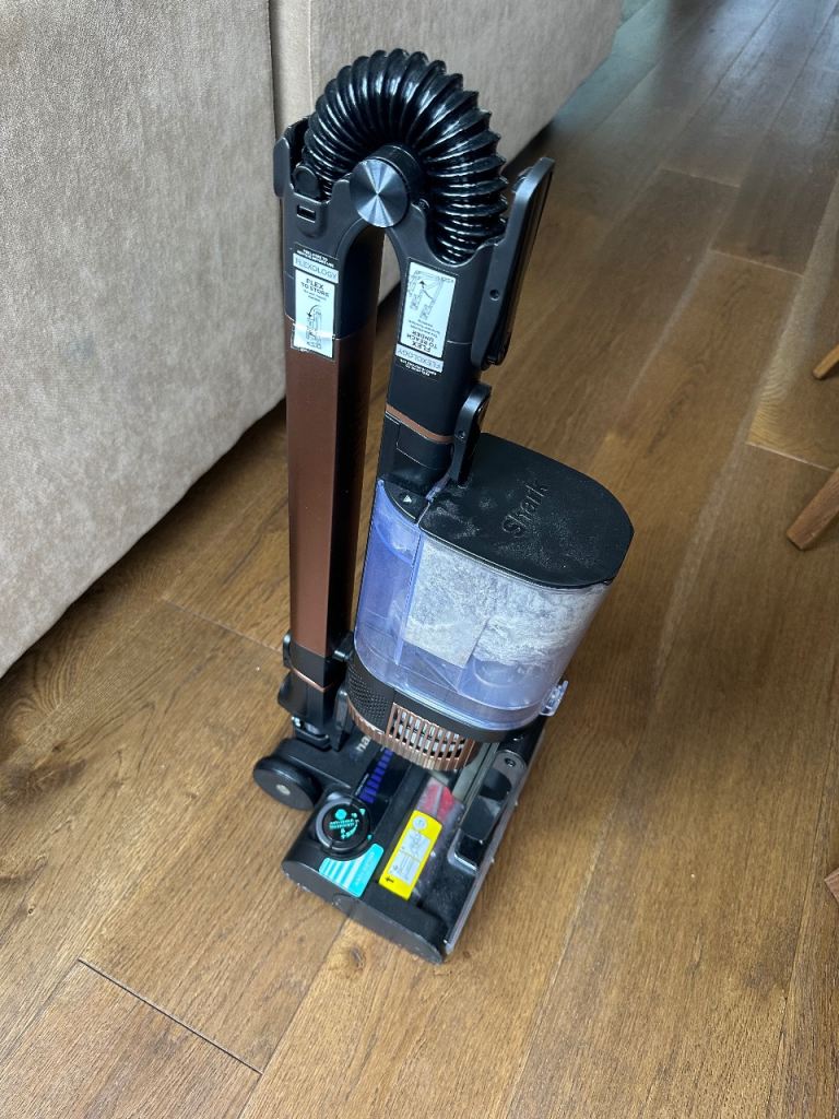 Stratos IZ400UK Cordless Stick Vacuum Cleaner with Anti Odour