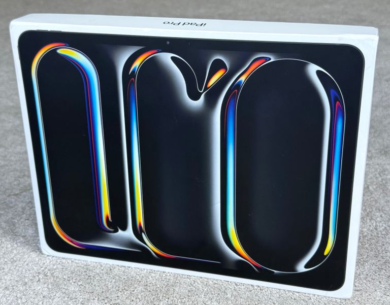 iPad Pro 13” M5 Chip 256gb WiFi & Cellular 5g Model, Brand New Sealed Box 1 Year Warranty rrp £1699.