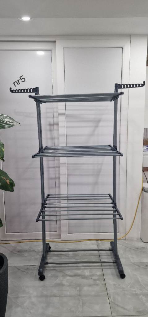 HOMIDEC Clothes Airer Tower with Wheels, Space-Saving Tower Clothes Airer, 6 Foldin...
