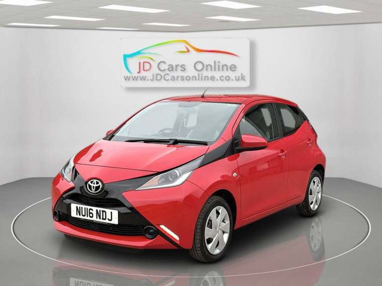 2016 Toyota AYGO 1.0 VVT-i X-Play 5dr HATCHBACK PETROL Manual