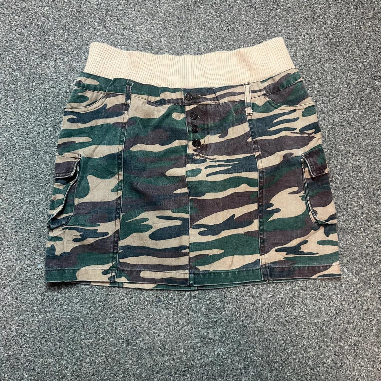 Camo cargo mini skirt ribbed waist Y2K utility button front