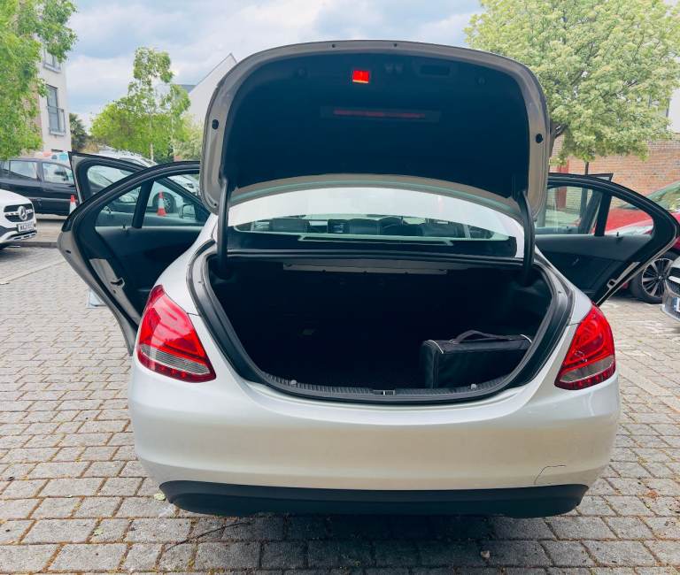 Mercedes-Benz, C CLASS, Saloon, 2017, Semi-Auto, 1598 (cc), 4 doors