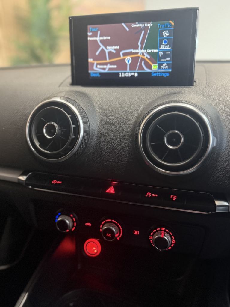 AUDI A3 1.6 TDI SE 2014