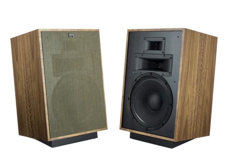 WANTED Klipsch Heresy Speakers in good condition
