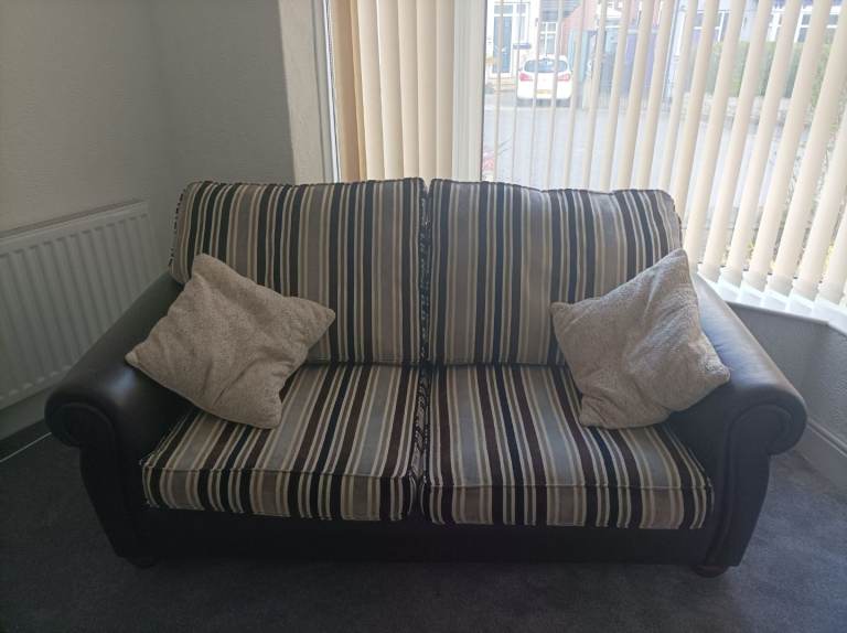 Suite of Sofa and 2 Chairs 