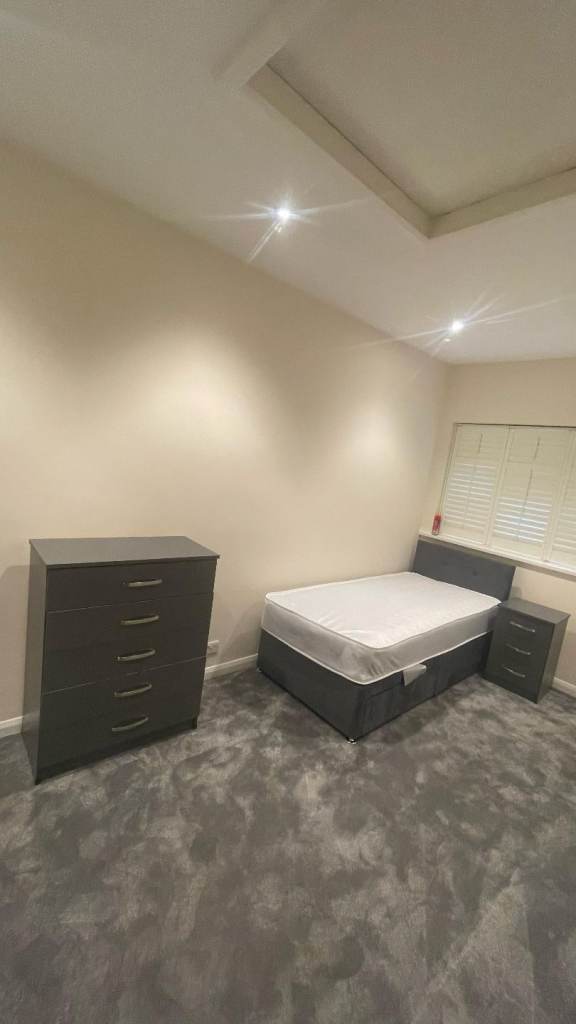 Single room for rent