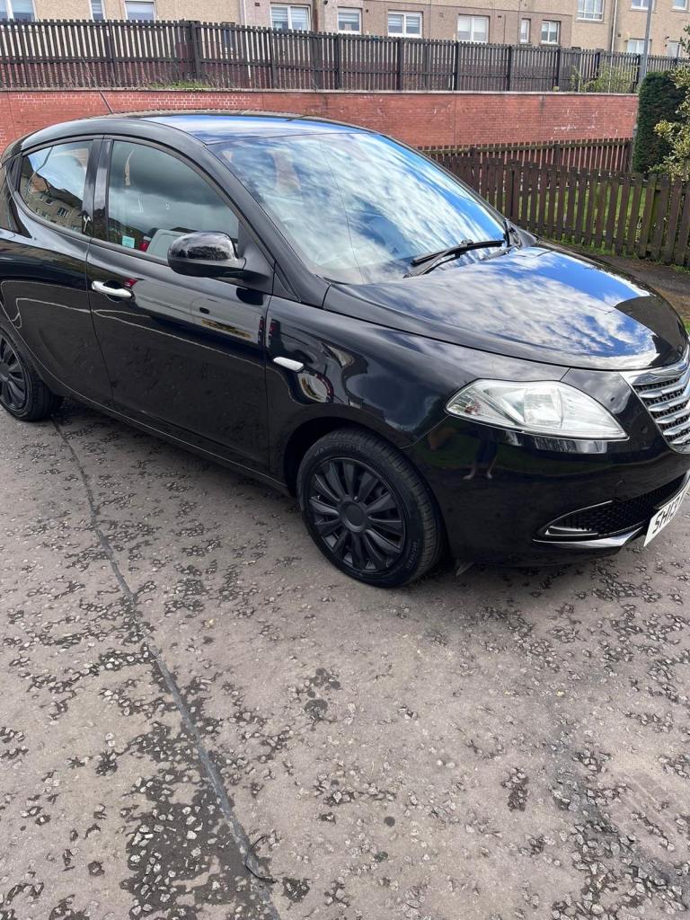 Chrysler, YPSILON, Hatchback, 2013, Manual, 1242 (cc), 5 doors