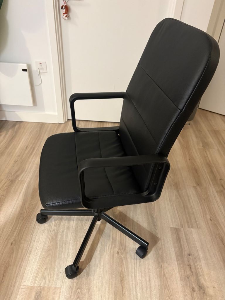 Work chair