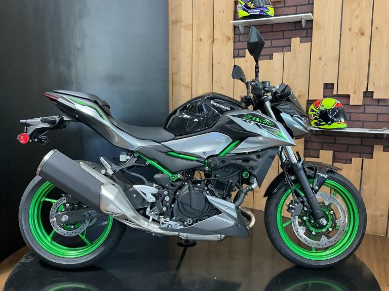 Kawasaki Z500 SE 2025 With LOW RATE FINANCE! 0% HP & 5.9% PCP APR! SAVE £££s!