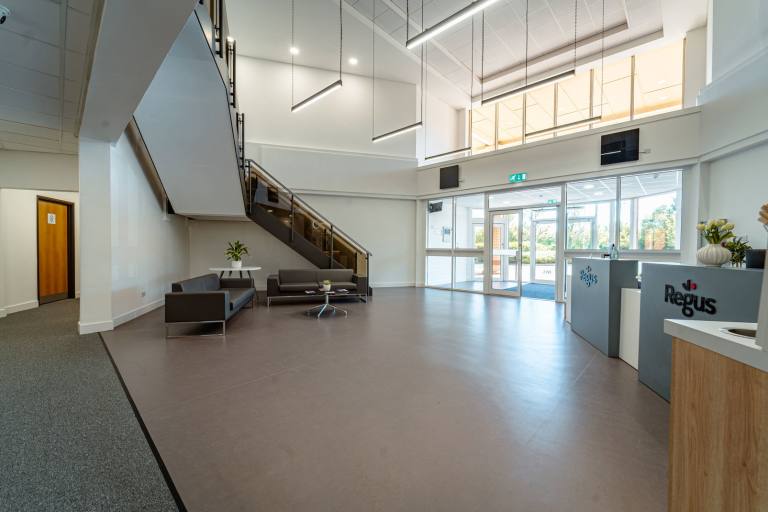Kircaldy - KY2 6QJ \ Virtual Office with a Professional Business Address