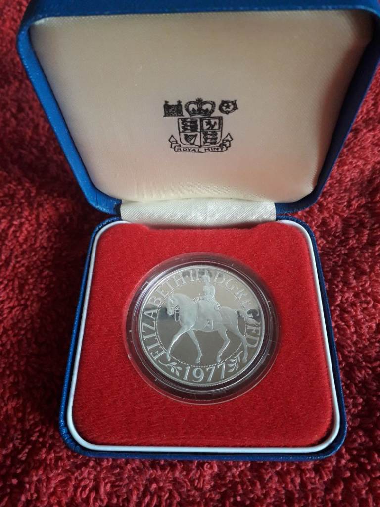 Silver 1977 silver jubilee coin