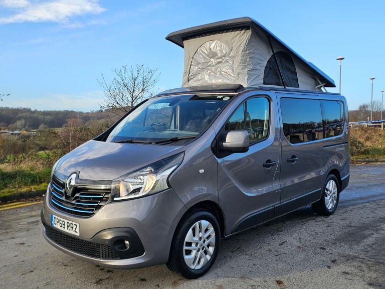 RENAULT TRAFIC 1.6 DCi SPORT LEISURE DRIVE FACTORY CONVERSION CAMPERVAN 2018 