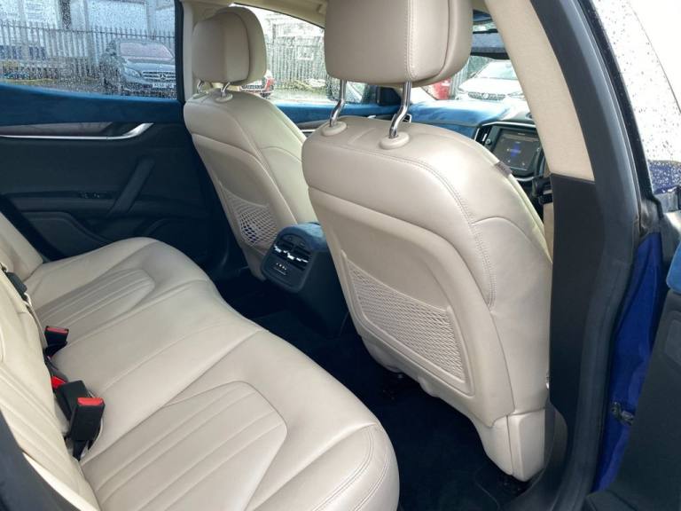 2016 Maserati Ghibli 3.0D V6 Saloon 4dr Diesel ZF Euro 5 (s/s) (275 ps) Saloon Diesel Automatic