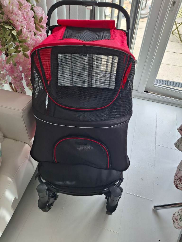 Pawhut dog stroller.