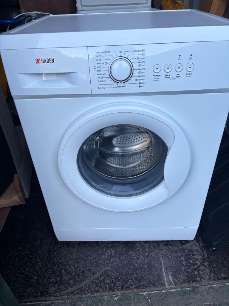 Washing Machine Haden HW1207 Little used.