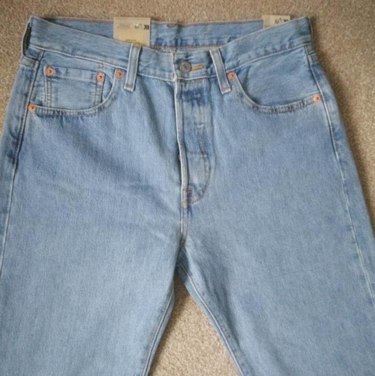 New Men's Levi's Levi Blue 501 Jeans Straight Leg W30" L28" - 2 Available