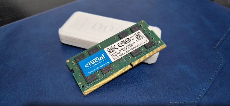 Crucial 32GB DDR4-3200 SODIMM Laptop RAM card