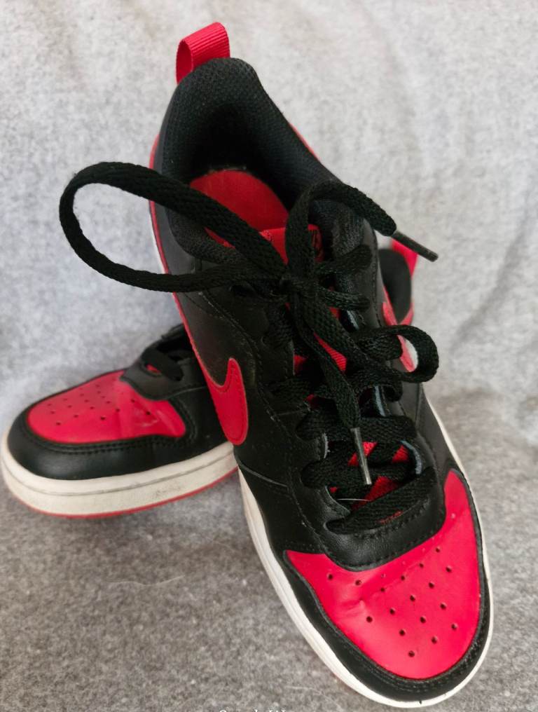 Nike Court Borough Red/Black Unisex Trainers Size UK 4