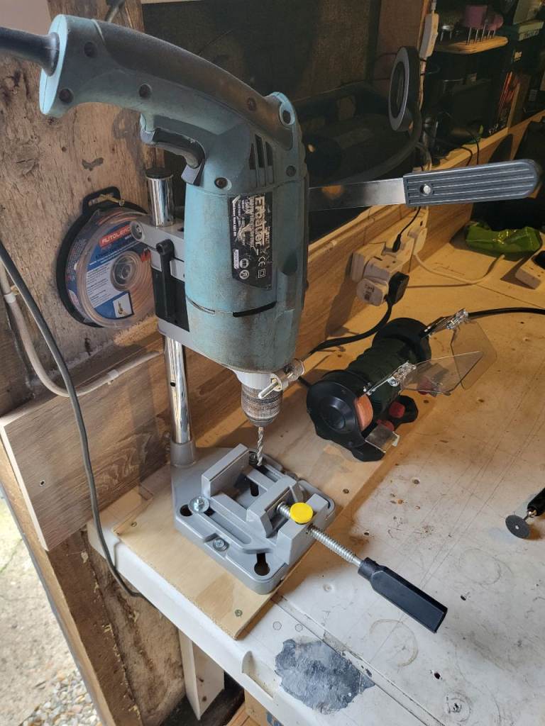 Pillar drill