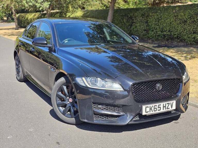 2015 Jaguar XF 2.0d R-Sport 4dr Auto SALOON DIESEL Automatic