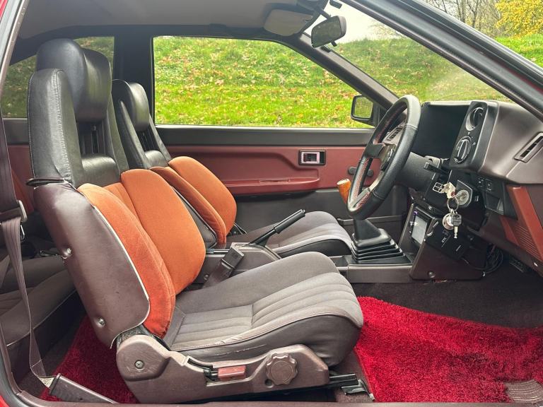 1985 Toyota Corolla 1.6 GT COUPE Twincam AE86 Rear Wheel Drive - Superb Example