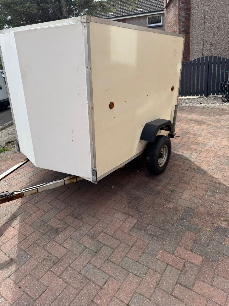 Box trailer 6x4