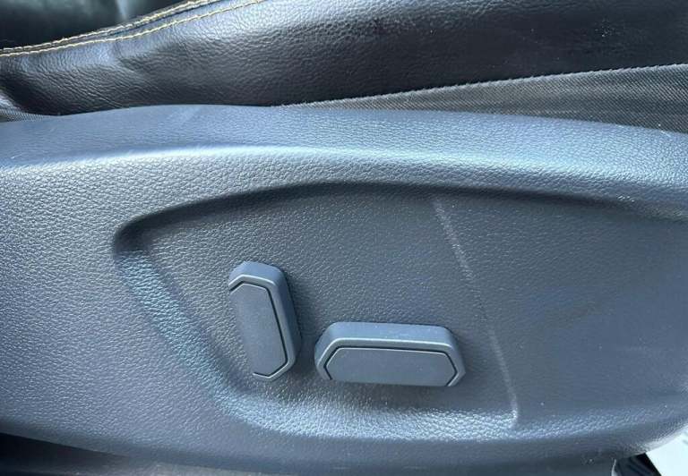  Ford Ranger 3.2 TDCi Wildtrak Pickup Double Cab 4dr Diesel Manual 4WD Euro 6 (s/s) (200 Diesel M...