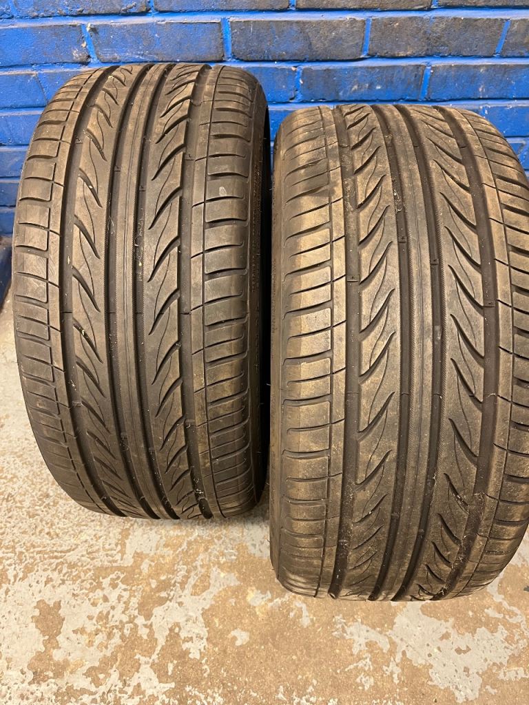 Car tyres
