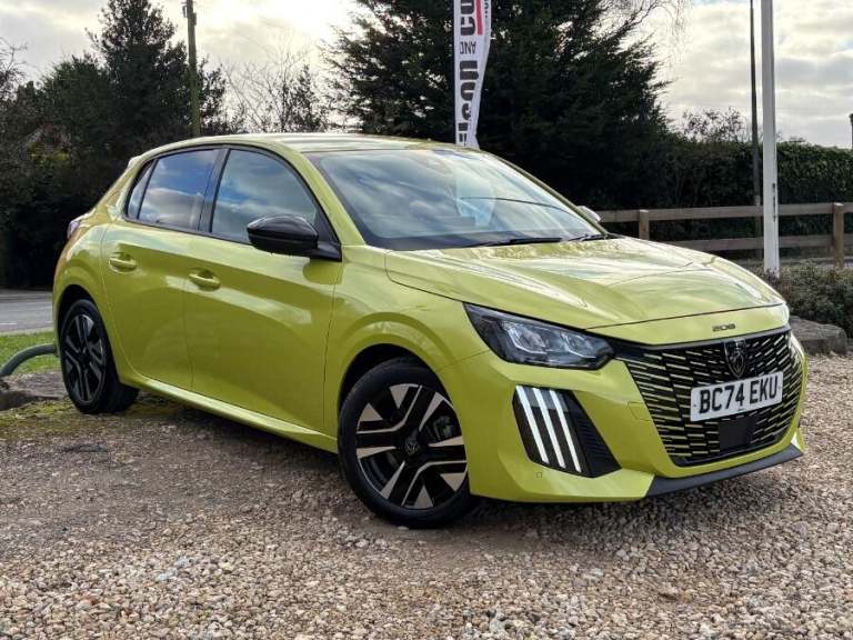 2025 Peugeot 208 1.2 PureTech Allure Hatchback 5dr Petrol Manual Euro 6 (s/s) (100 ps) HATCHBACK ...