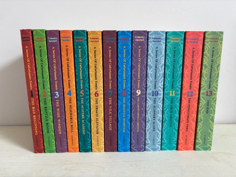 A Series of Unfortunate Events Books 1-13 by Lemony Snicket